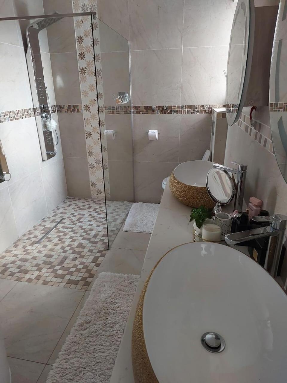 Champagne Manor Villa Уинтъртън Екстериор снимка